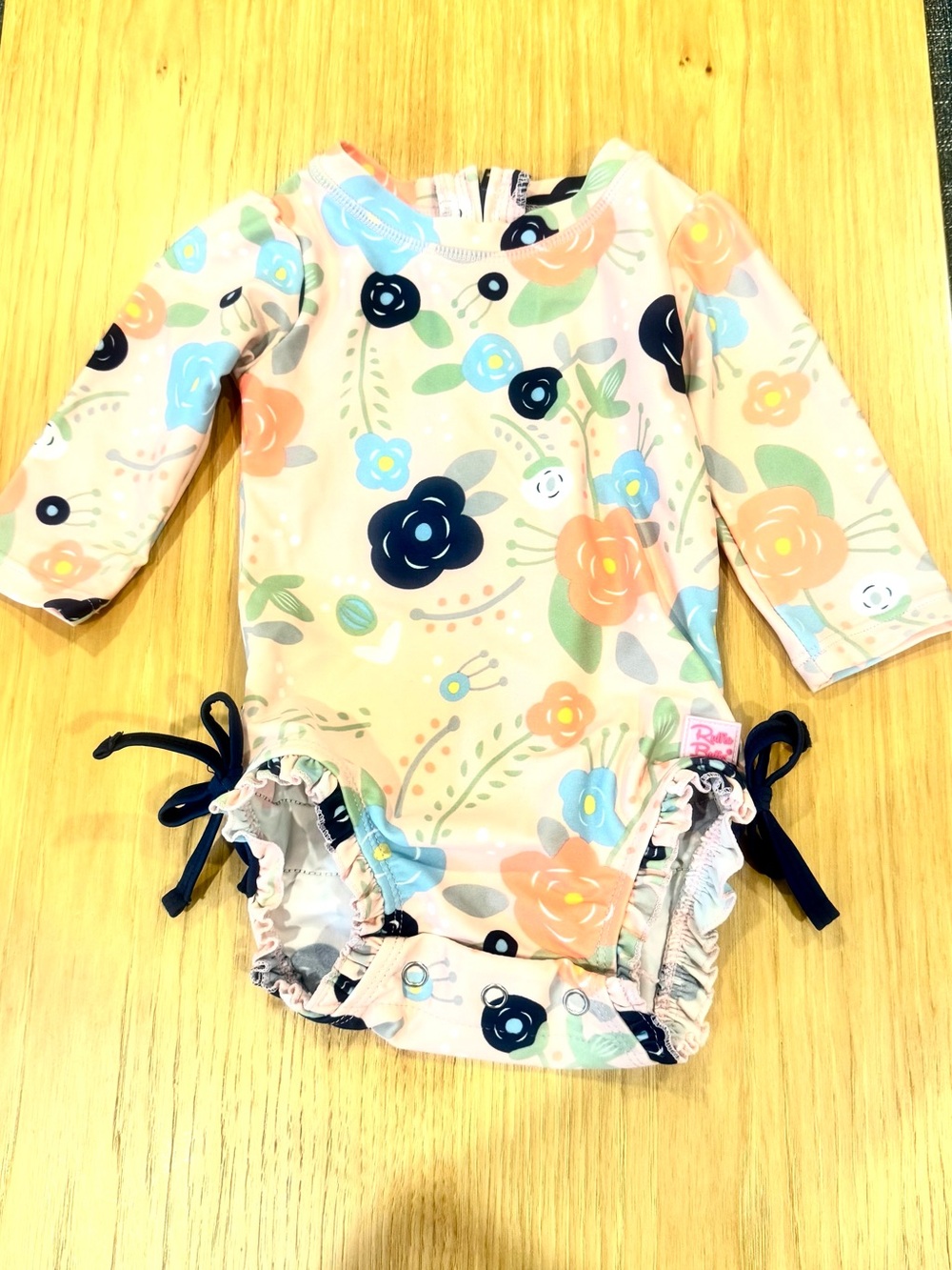Ruffle Butts Floral Long Sleeve Swimsuit rashguard (3-6m)